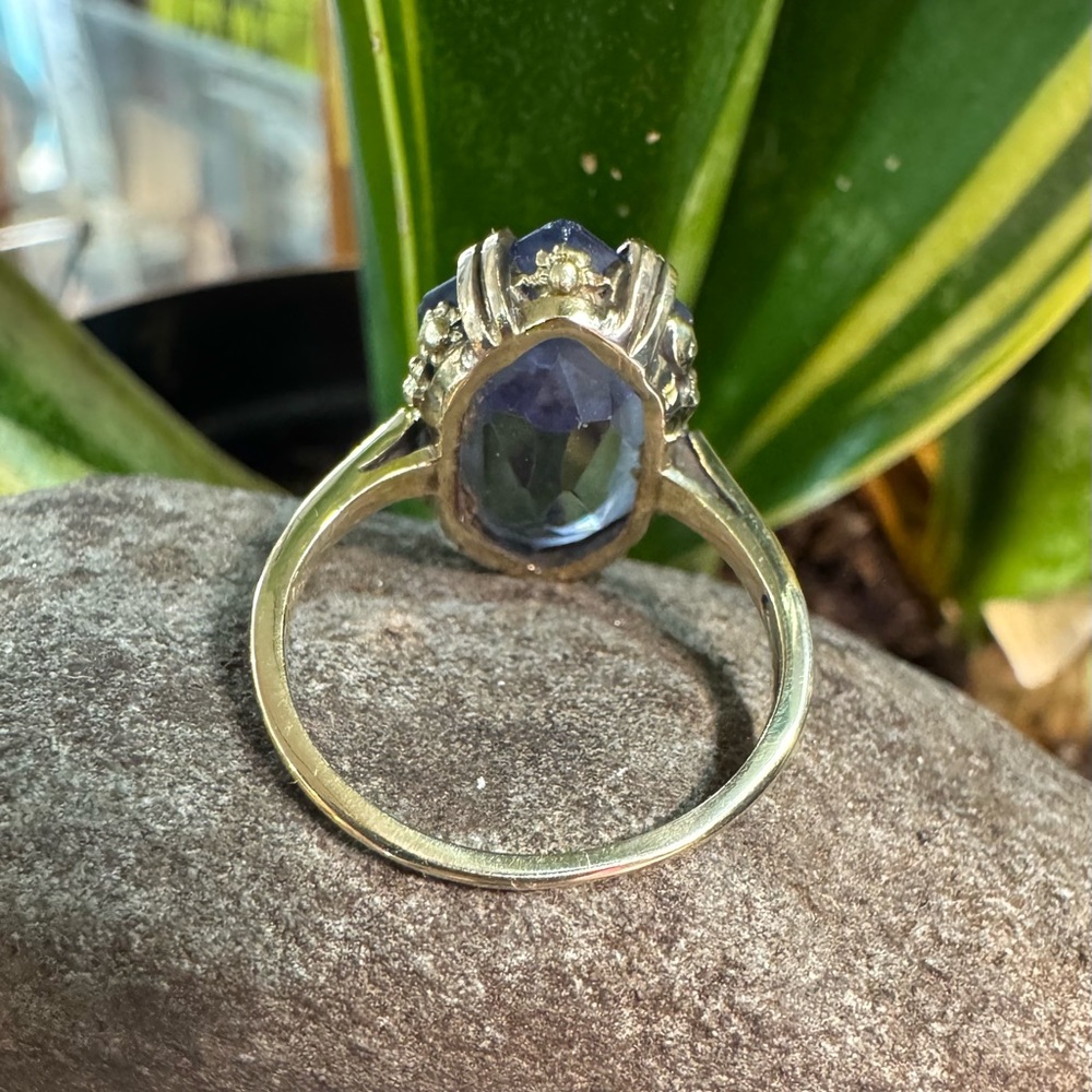 14k Blue Spinel Ring - Picture 4 of 13